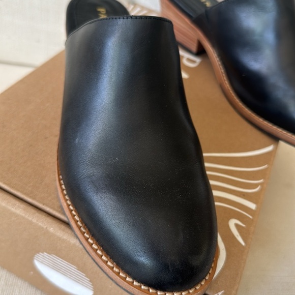 Portland Leather Patina Black Women's Mules - Picture 3 of 6